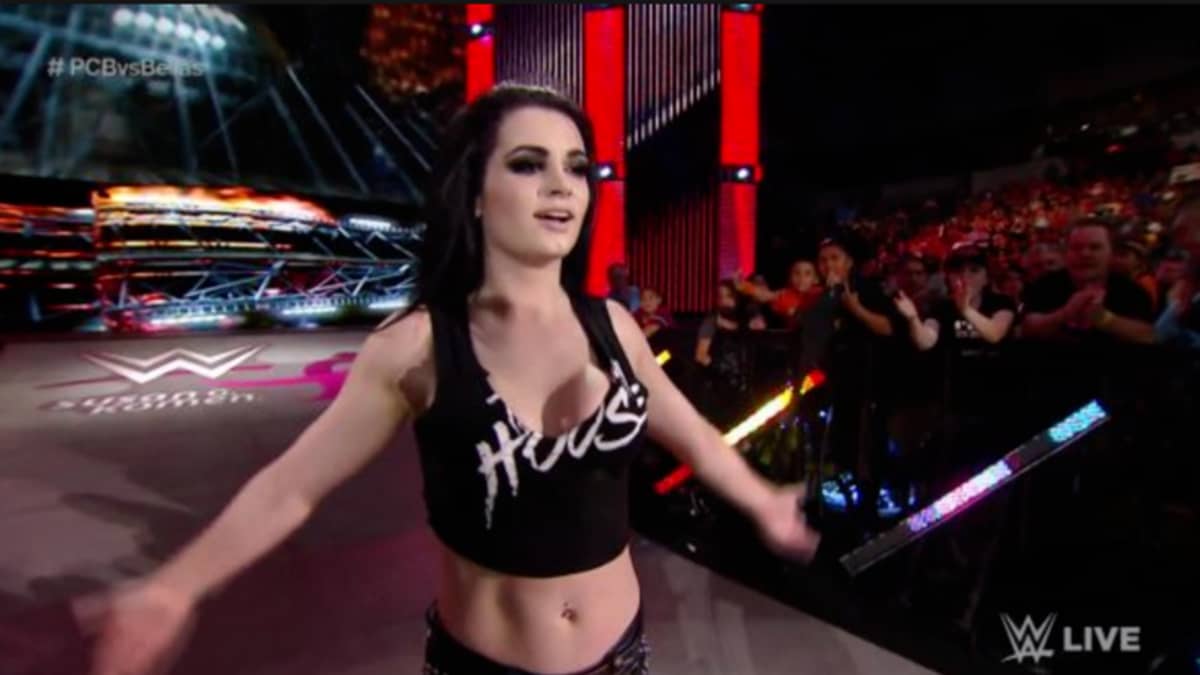 Wwe Diva Paige Porn - WWE Star Paige's Career Looks To Be Over After Recent Injury - SPORTbible