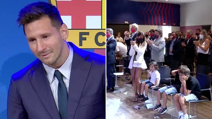 Lionel Messi Bursts Into Tears After Receiving Spine Tingling Standing Ovation 2460