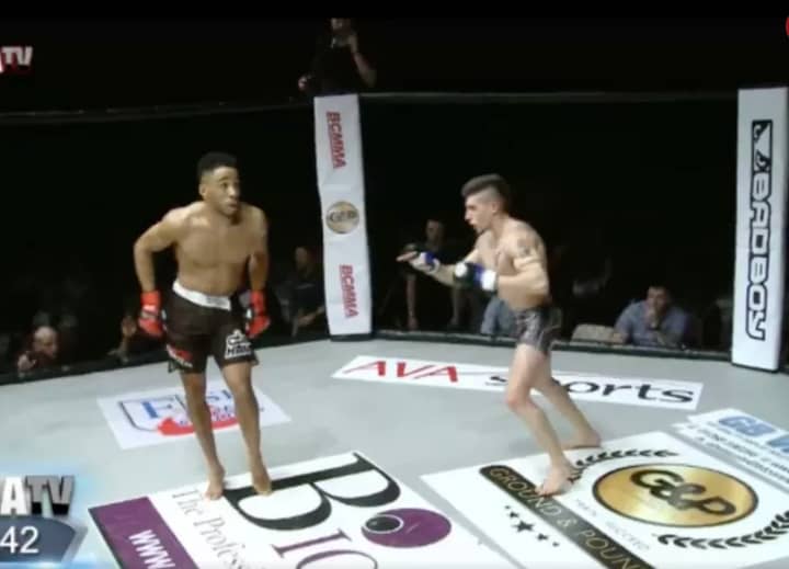 Bloke Gets Cocky In Mma Fight Gets Knocked The Fuck Out Sportbible