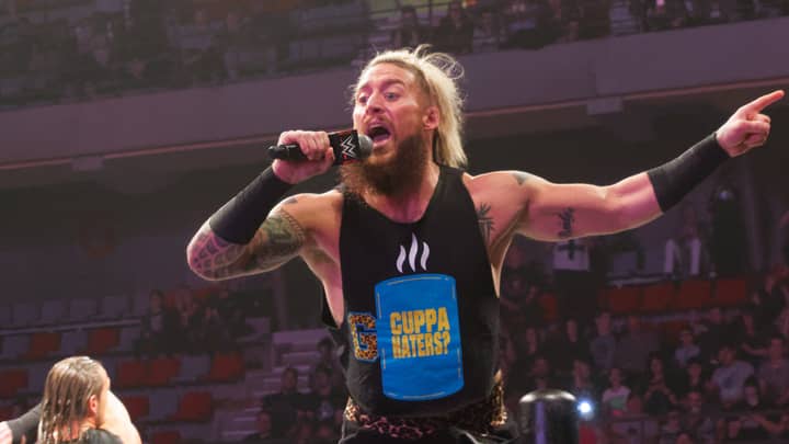 Wwe Star Enzo Amore Is Refusing To Remove The Penis On His Driving Licence Sportbible